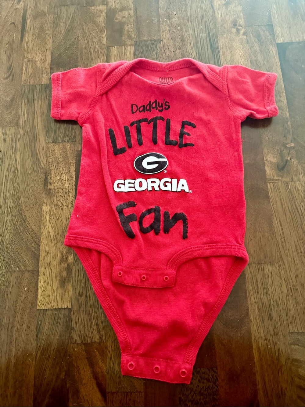 Georgia Bulldogs 'Daddy's Little Fan' Red Baby One-Piece Bodysuit